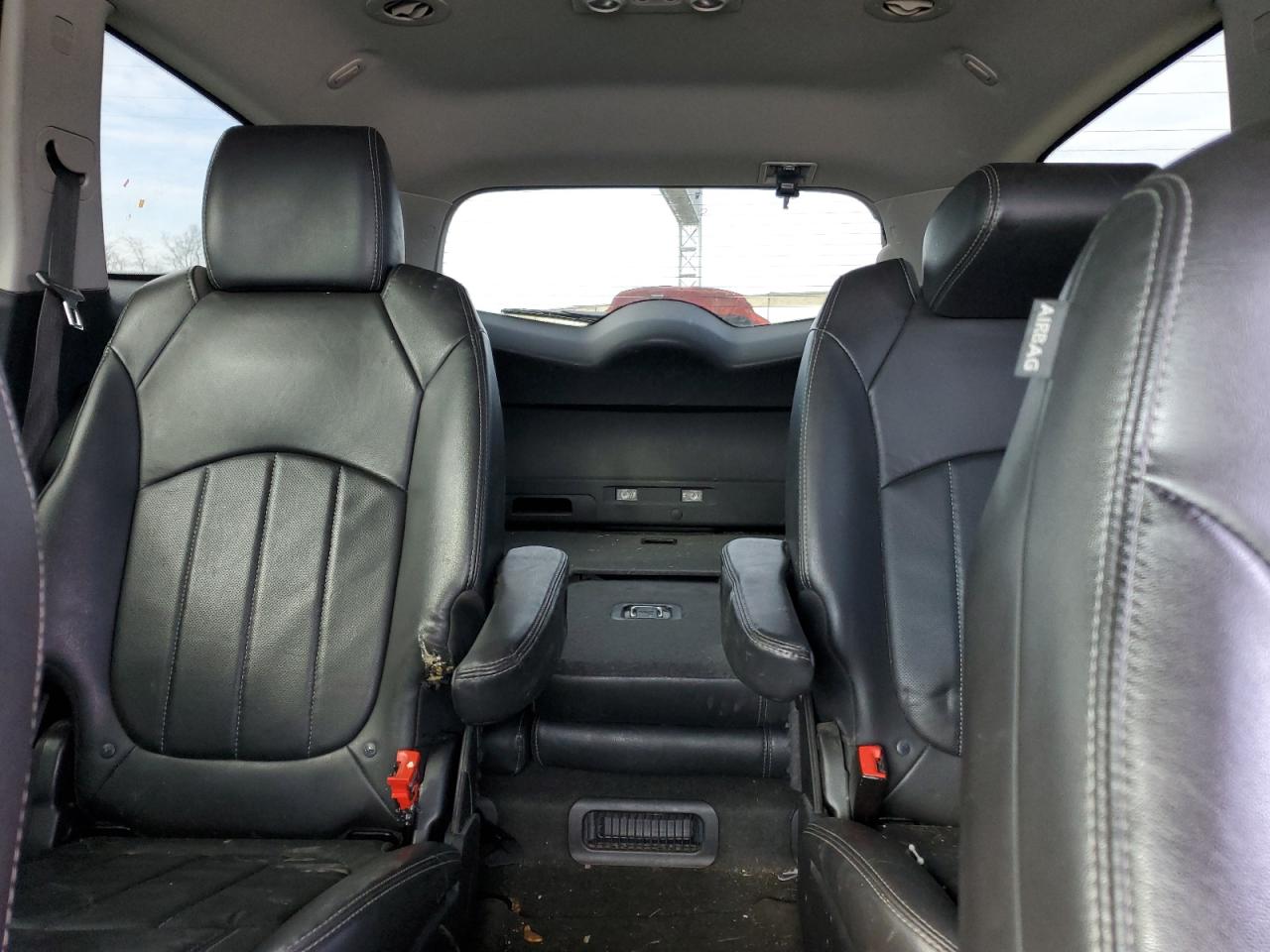 2017 Buick Enclave - Image 10