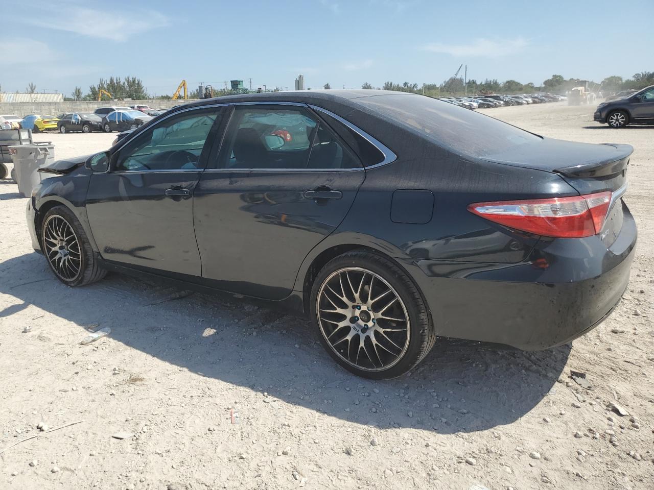 2015 Toyota Camry - Image 2
