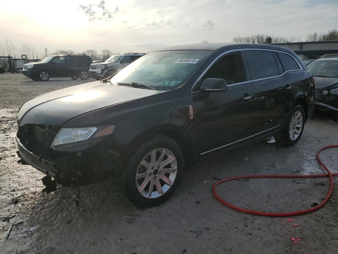 2014 Lincoln Mkt  zu verkaufen in Wayland, MI - Front End