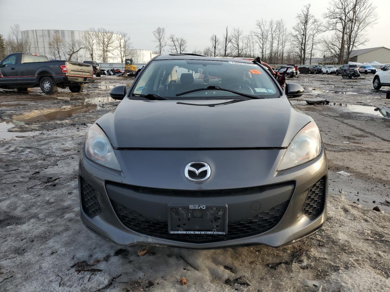 2013 Mazda 3 - Image 5