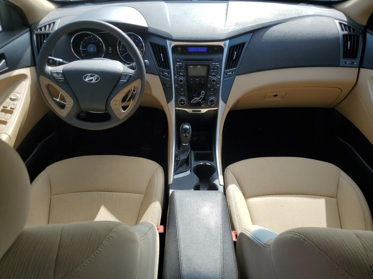 2011 Hyundai Sonata - Image 8