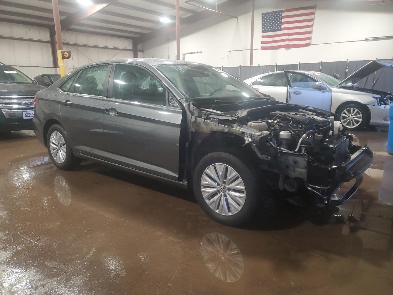 2019 Volkswagen Jetta - Image 4