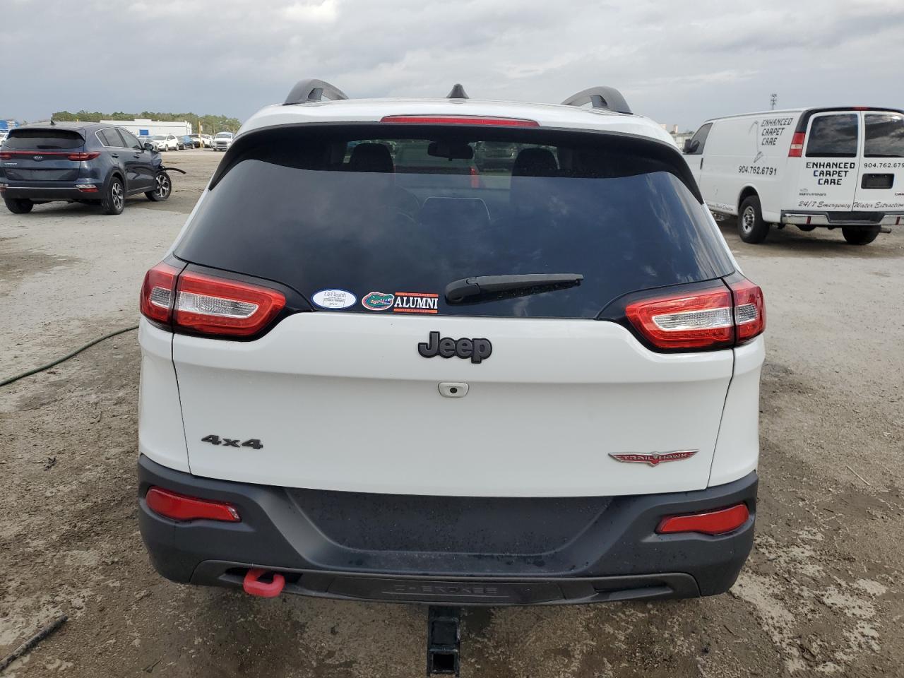 2017 Jeep Cherokee - Image 6