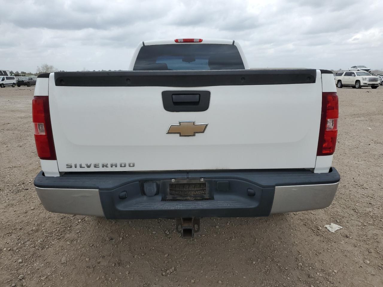 2009 Chevrolet Silverado - Image 6