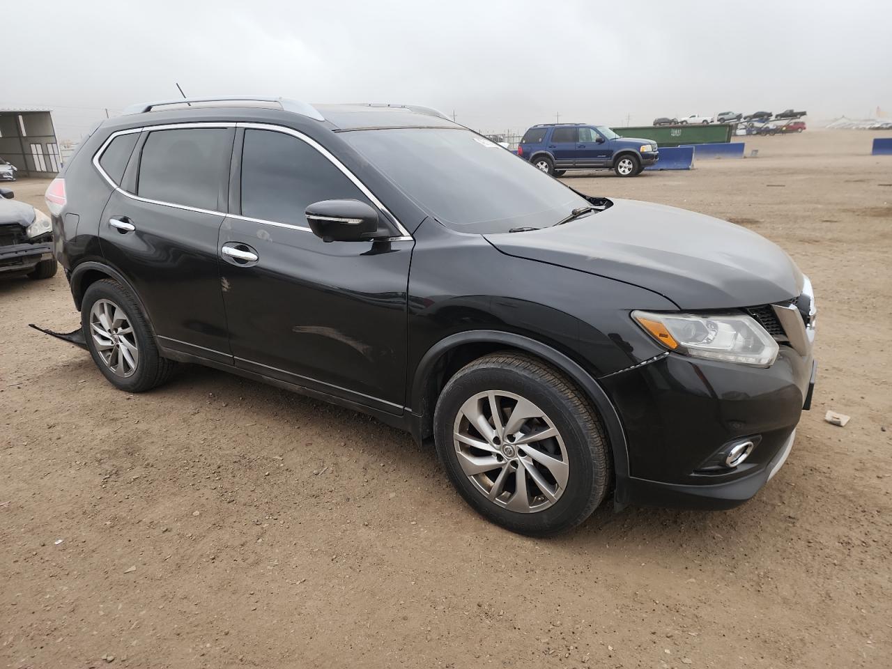 2015 Nissan Rogue - Image 4