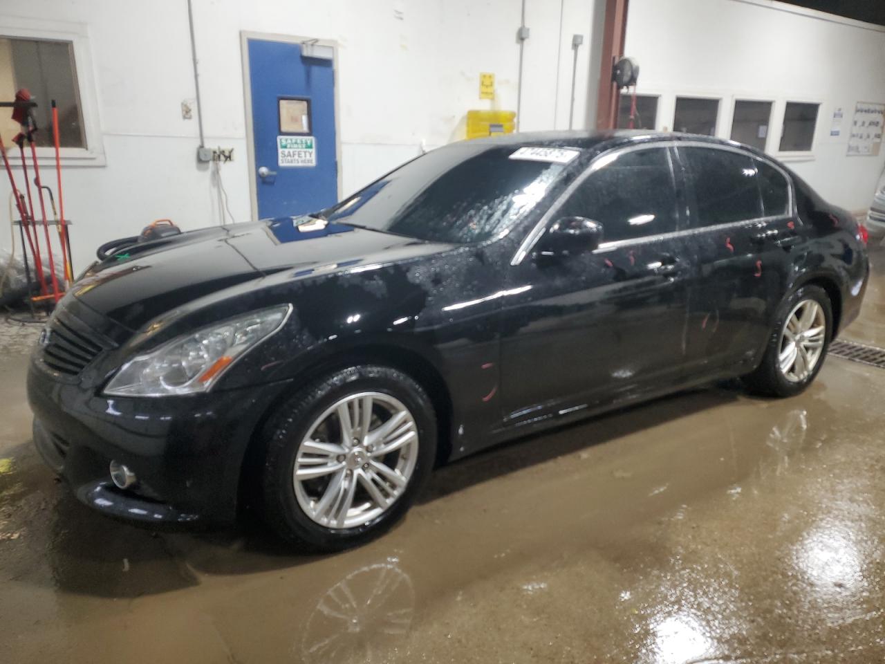 2013 Infiniti G - Image 1