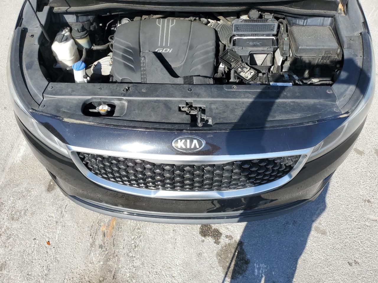 2015 Kia Sedona - Image 12