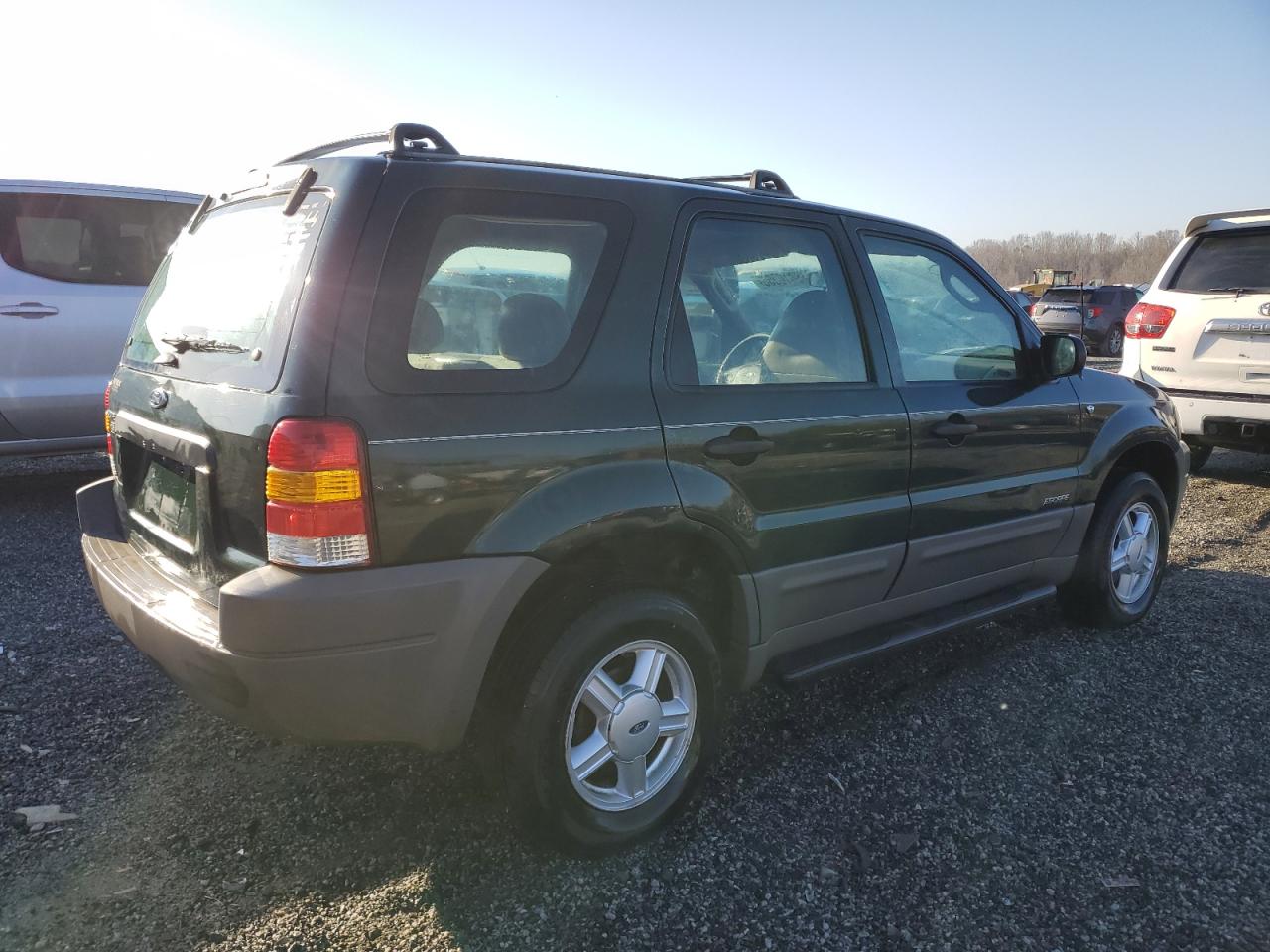 2001 Ford Escape - Image 3