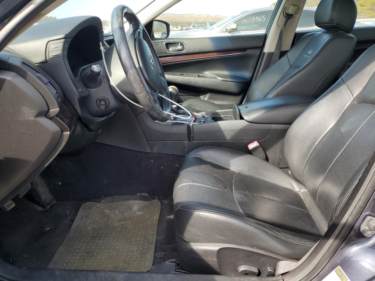 2012 Infiniti G - Image 7