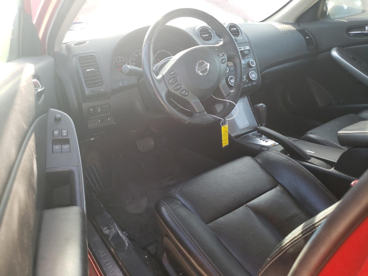2012 Nissan Altima - Image 8