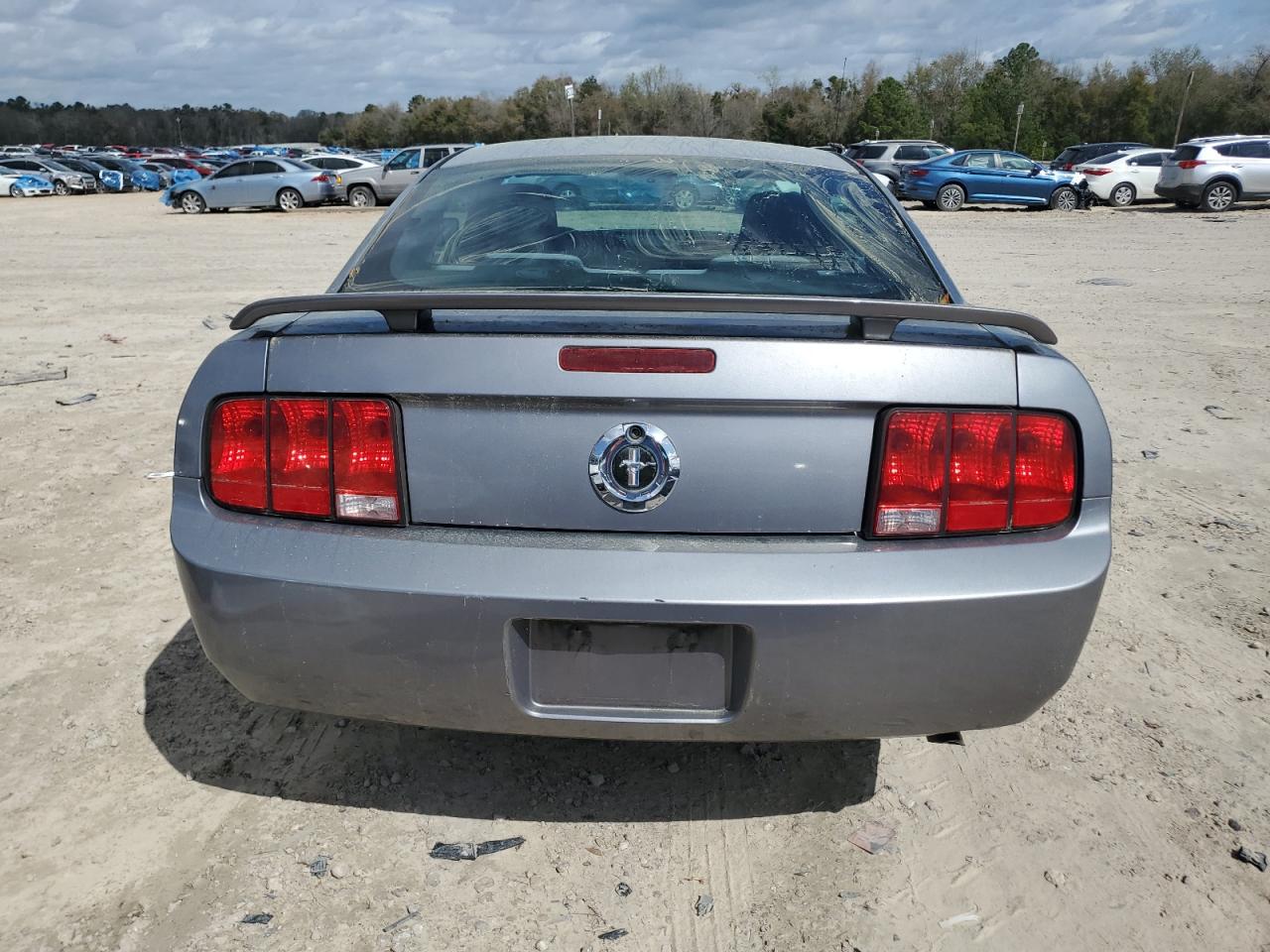 2007 Ford Mustang - Image 6