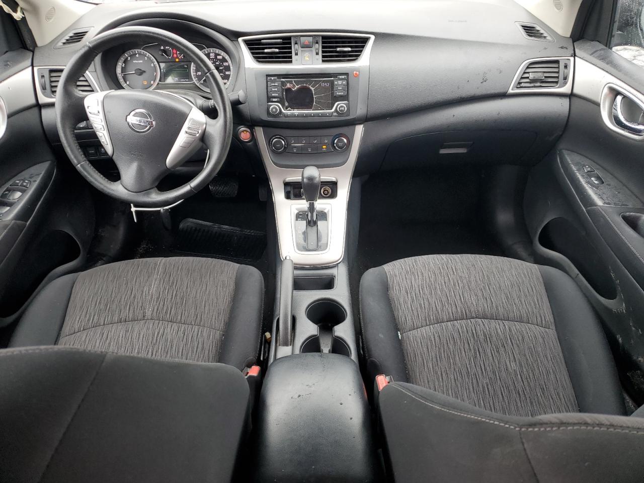 2015 Nissan Sentra - Image 8