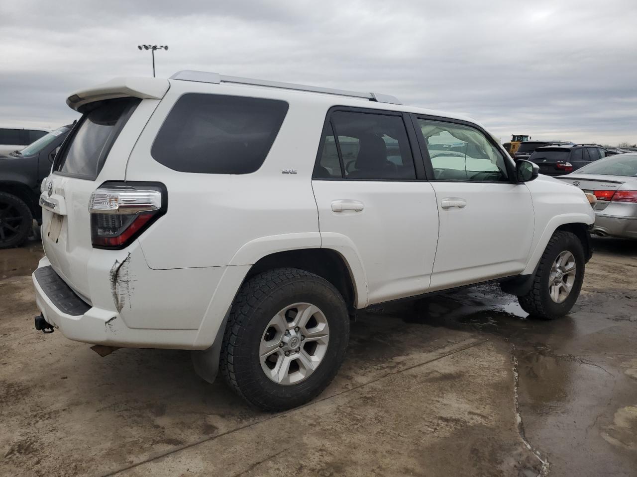 2015 Toyota 4Runner - Image 3