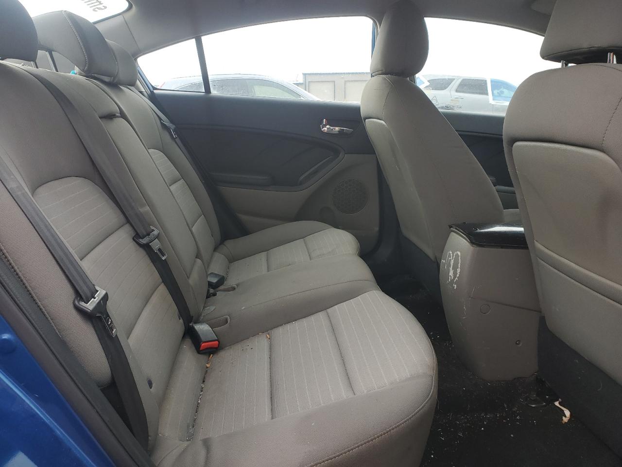 2015 Kia Forte - Image 10