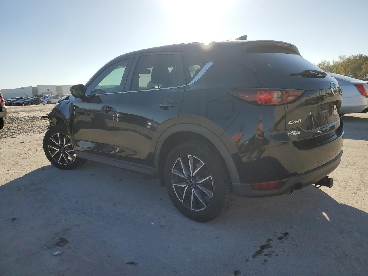 2018 Mazda CX-5 - Image 2