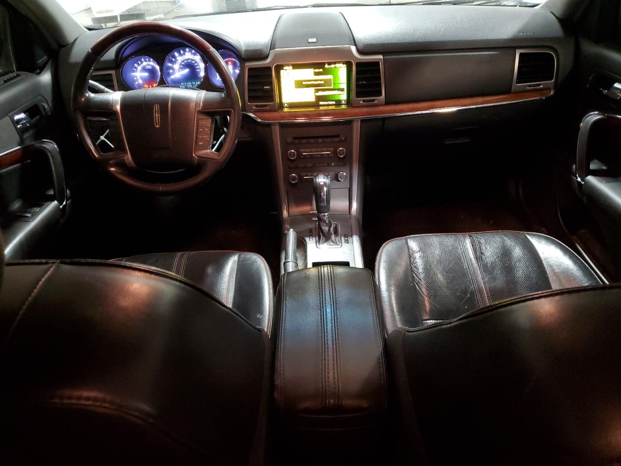 2010 Lincoln MKZ - Image 8