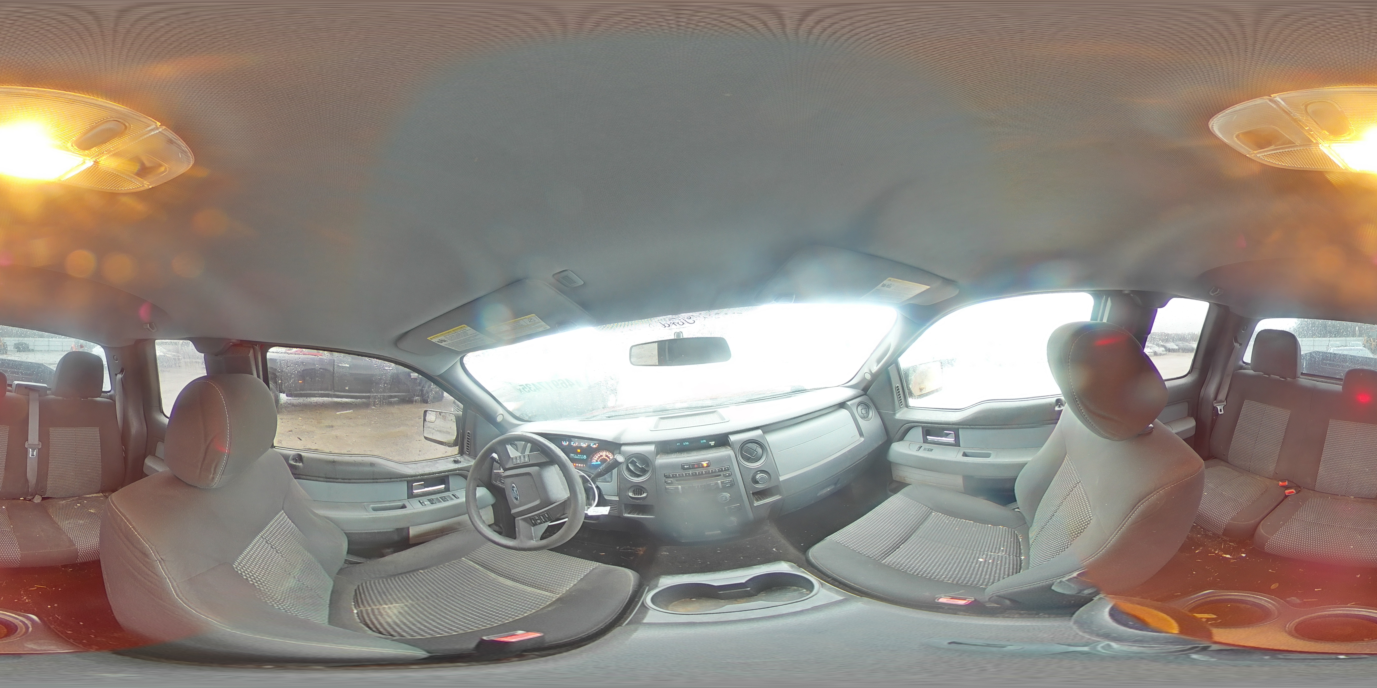 2014 Ford F-150 - Image 13