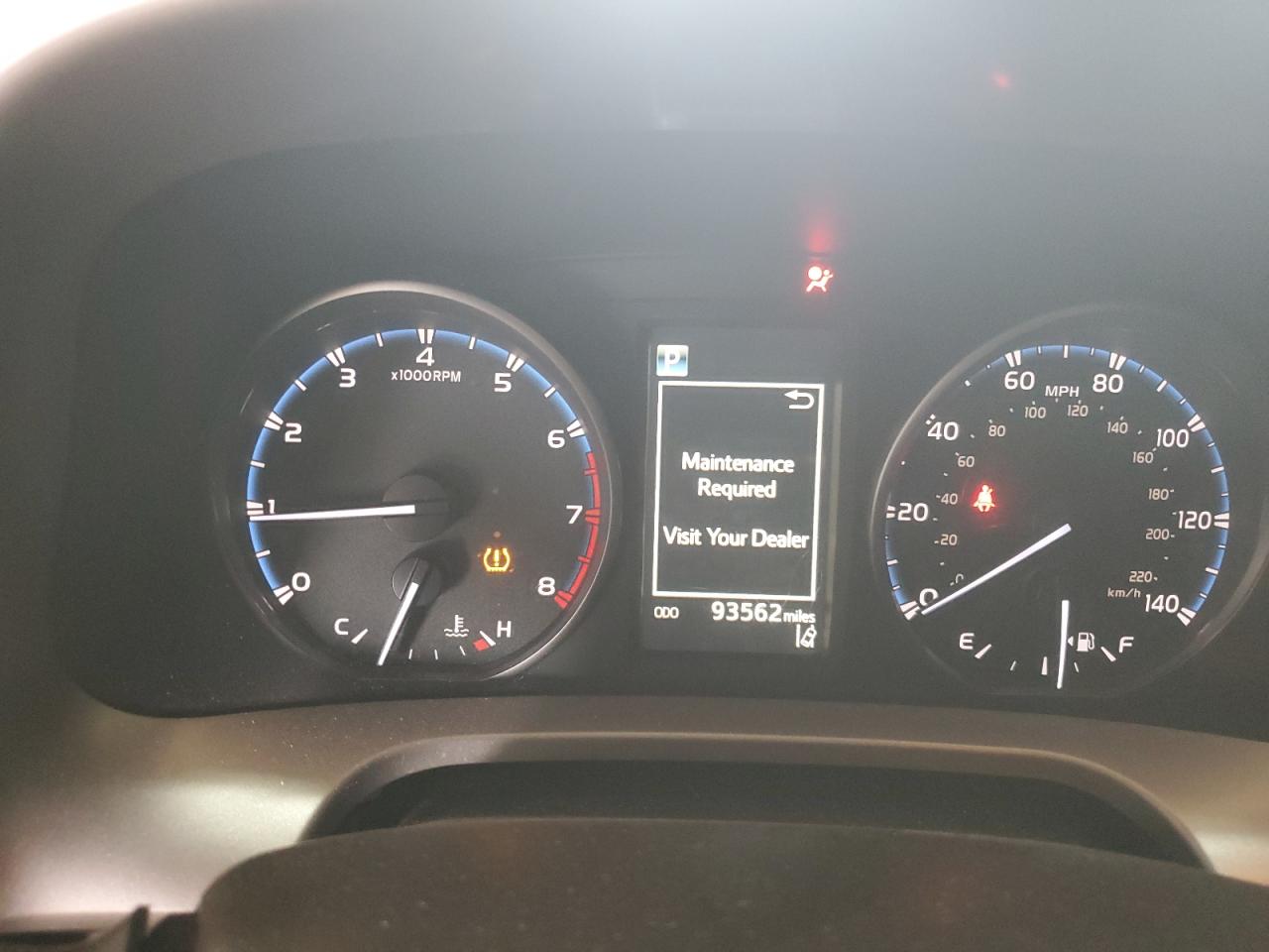 2017 Toyota RAV 4 - Image 9