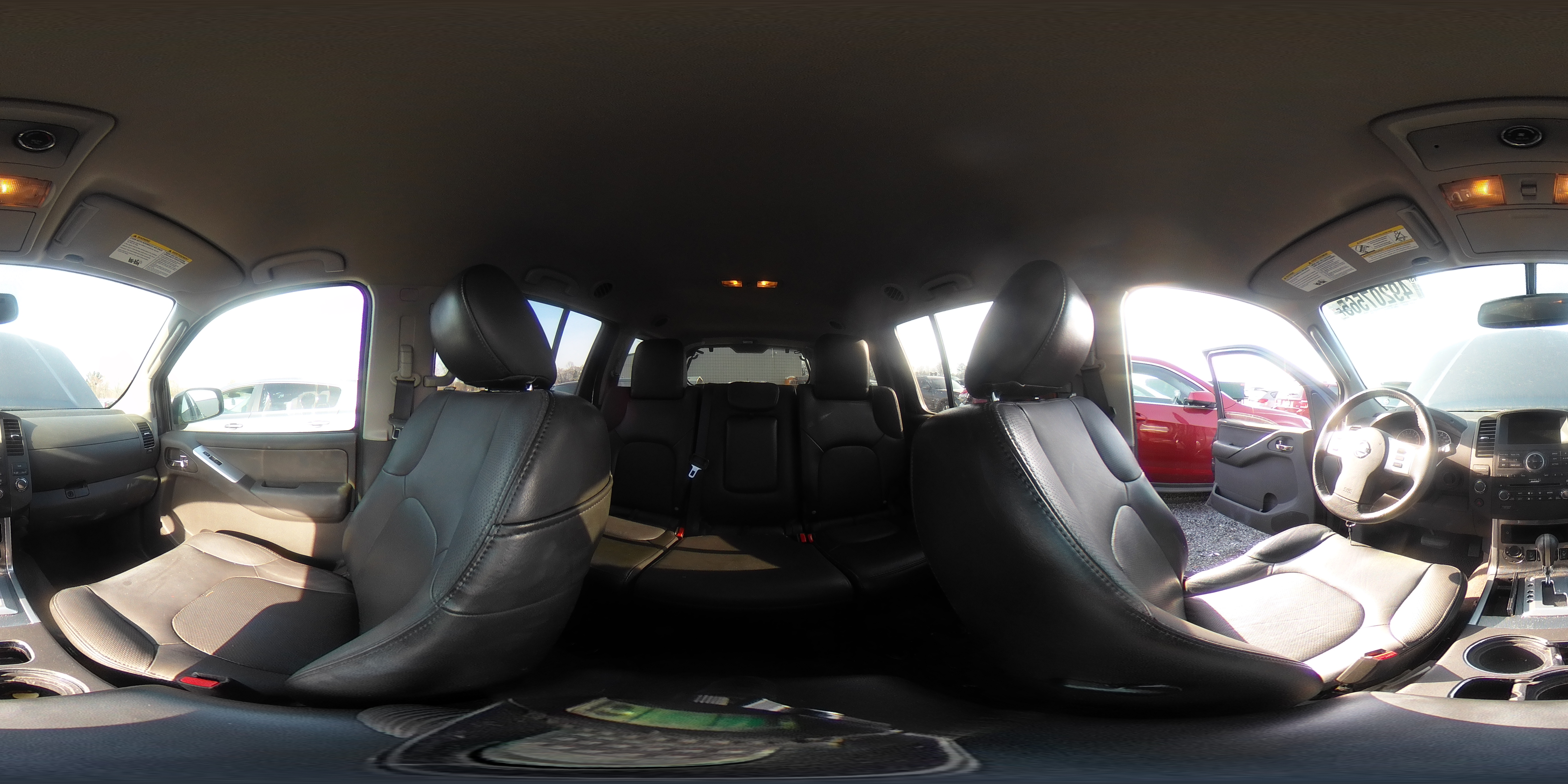 2012 Nissan Pathfinder - Image 12