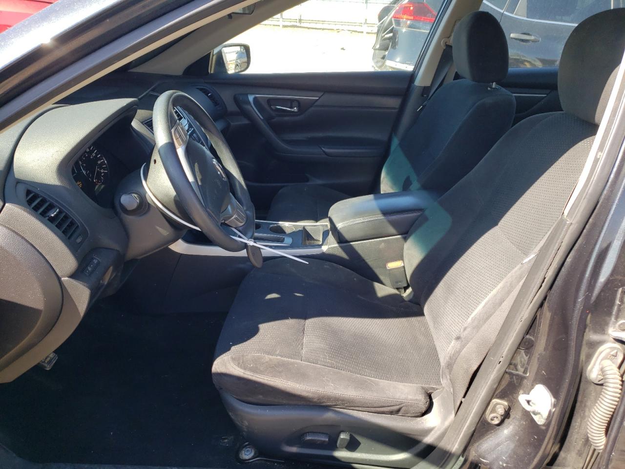 2015 Nissan Altima - Image 7