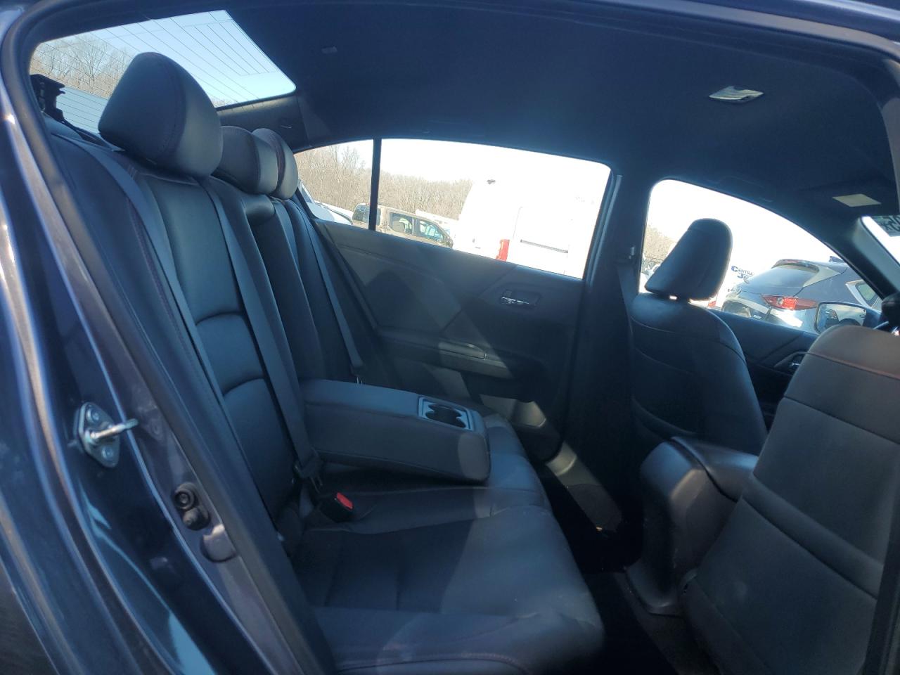2017 Honda Accord - Image 10