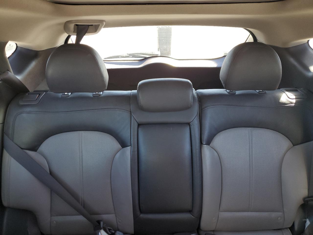 2011 Hyundai Tucson - Image 10