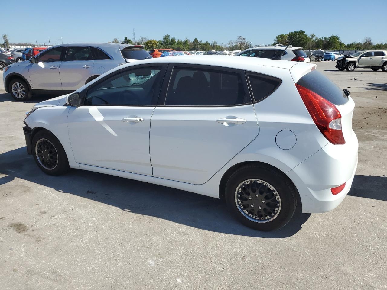 2016 Hyundai Accent - Image 2