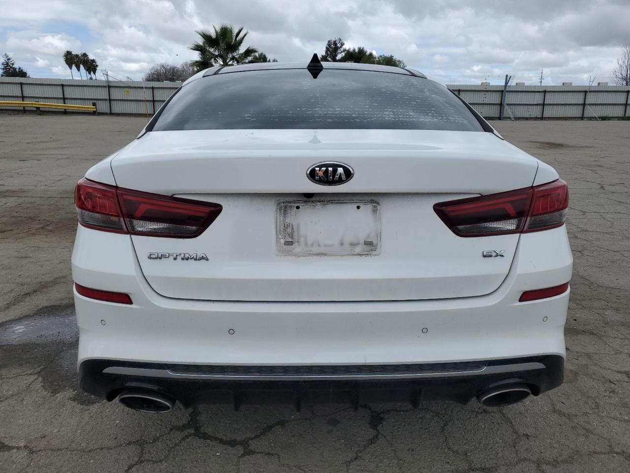 2019 Kia Optima - Image 6