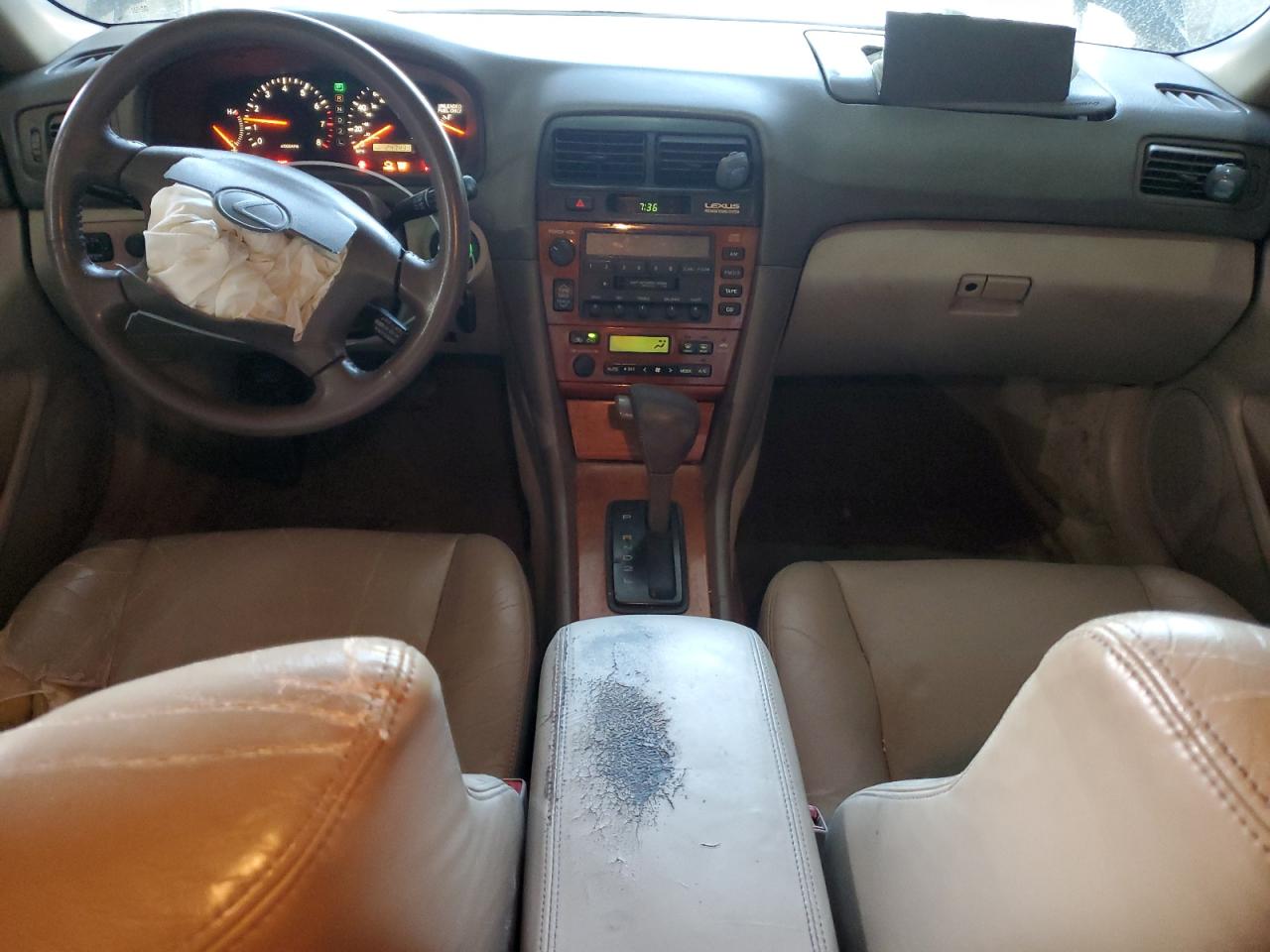 1997 Lexus ES - Image 8