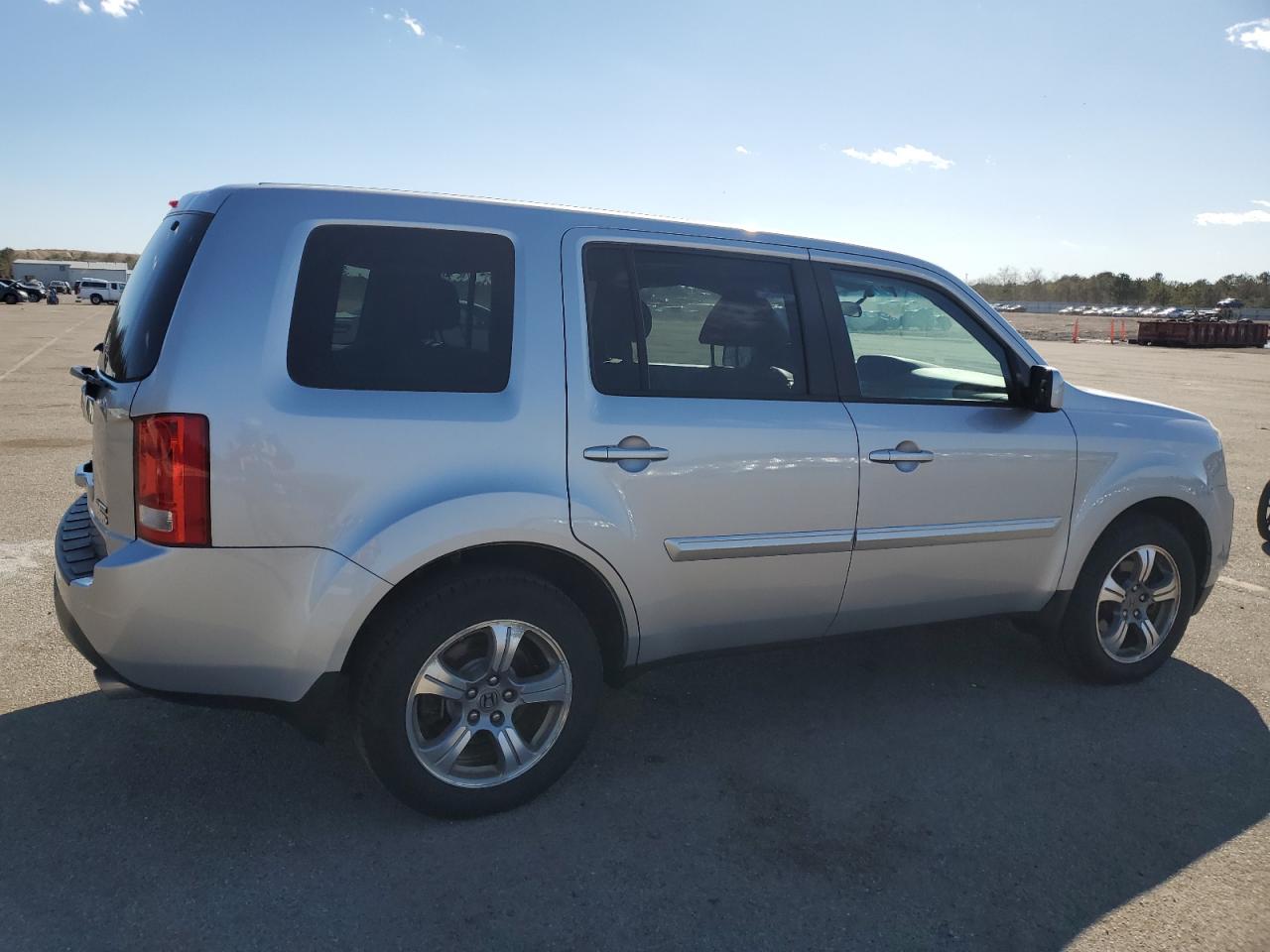 2015 Honda Pilot - Image 3