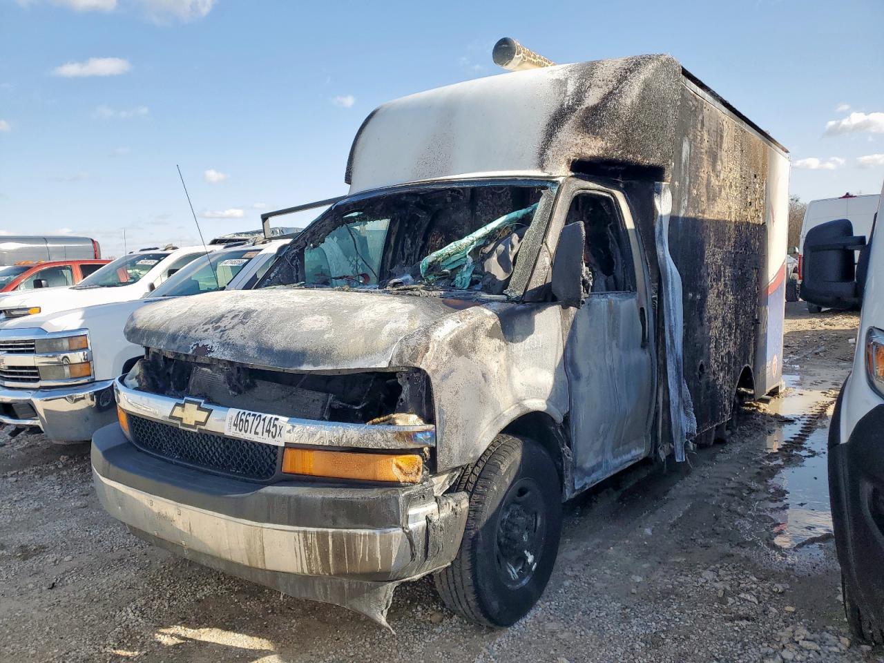 2021 Chevrolet Express G3500 for Sale in Grand Prairie, TX - Burn