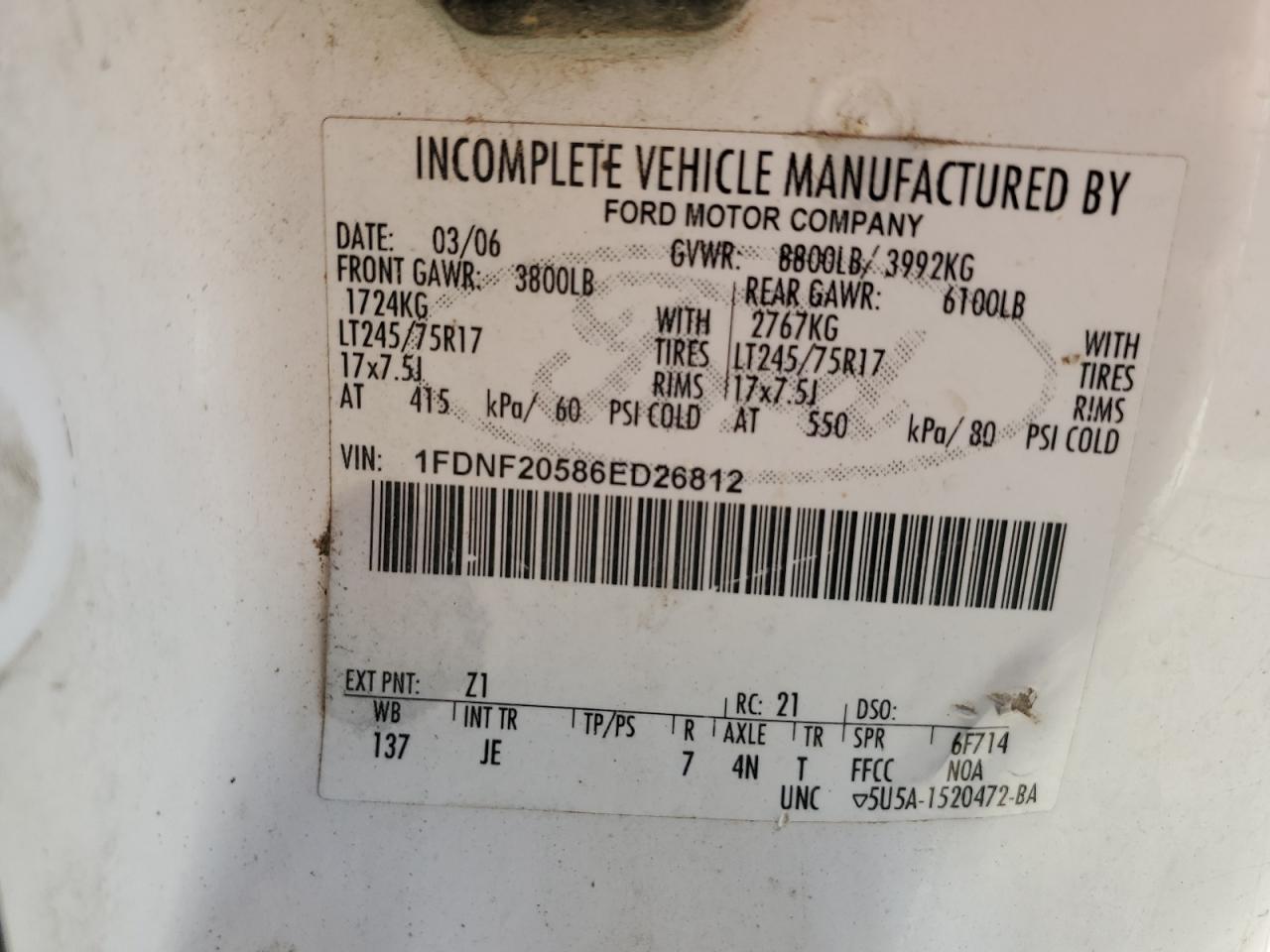 2006 Ford F250 - Image 12
