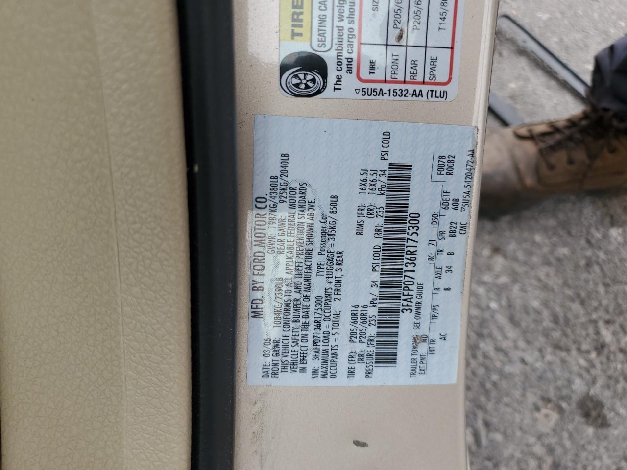 2006 Ford Fusion - Image 14
