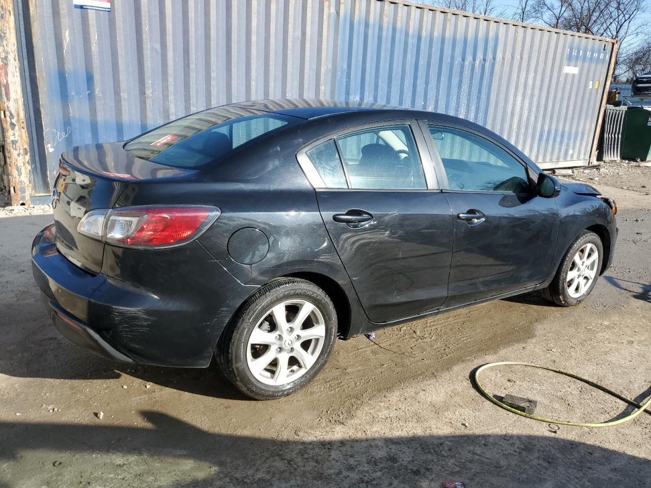 2011 Mazda 3 - Image 3