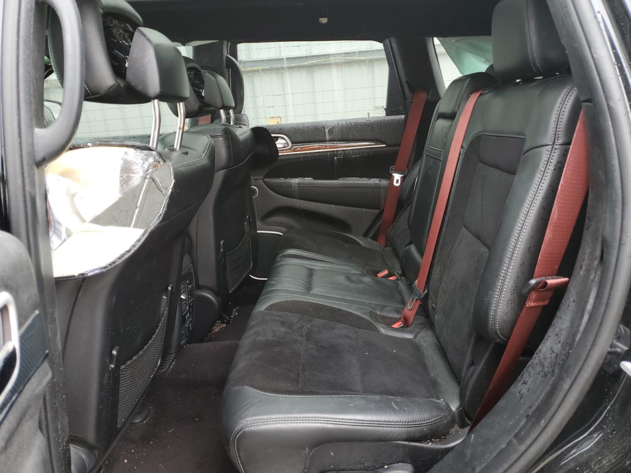2018 Jeep Grand Cherokee - Image 11