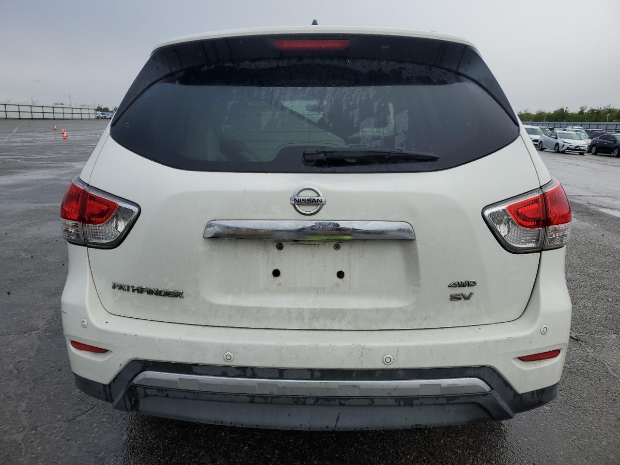 2014 Nissan Pathfinder - Image 6