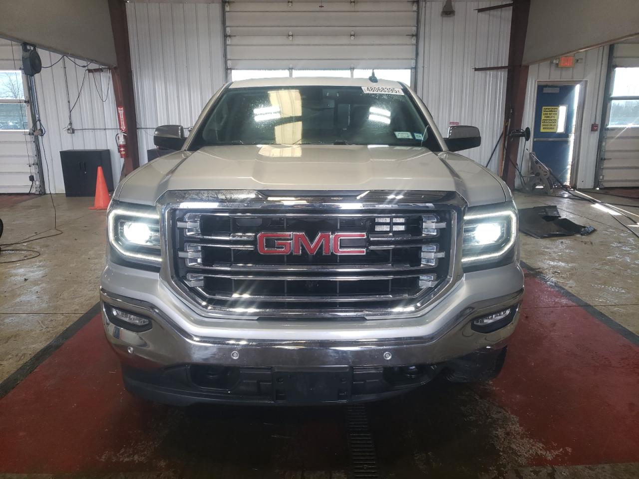 2018 GMC Sierra - Image 5
