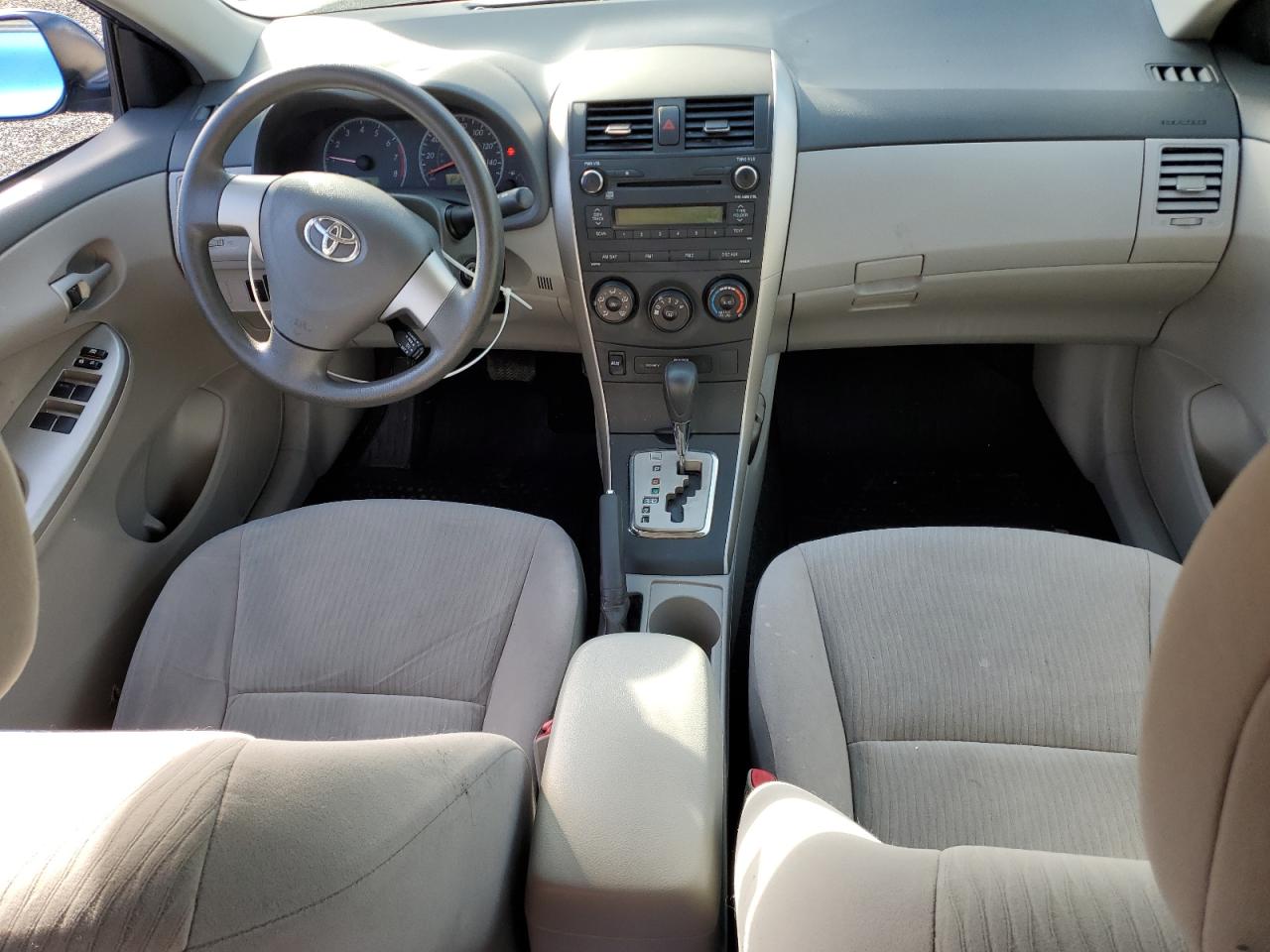 2010 Toyota Corolla - Image 8