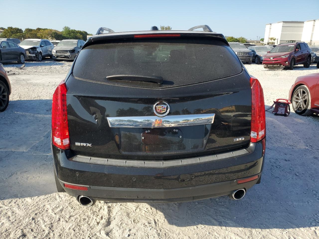 2016 Cadillac SRX - Image 6