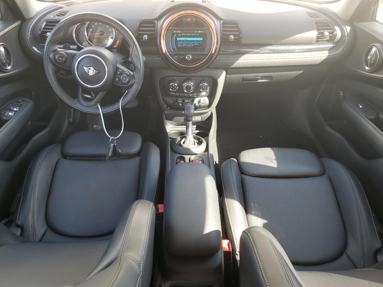 2019 MINI Cooper - Image 8