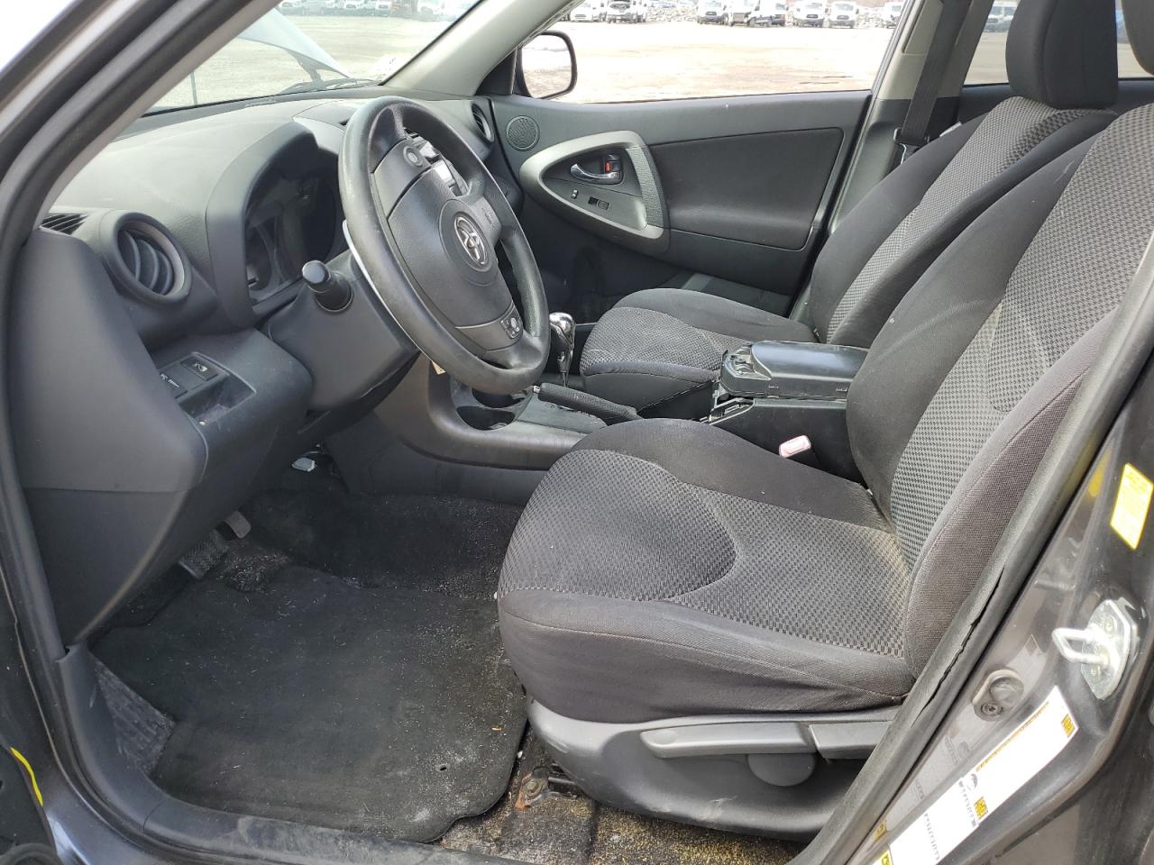 2010 Toyota RAV 4 - Image 7