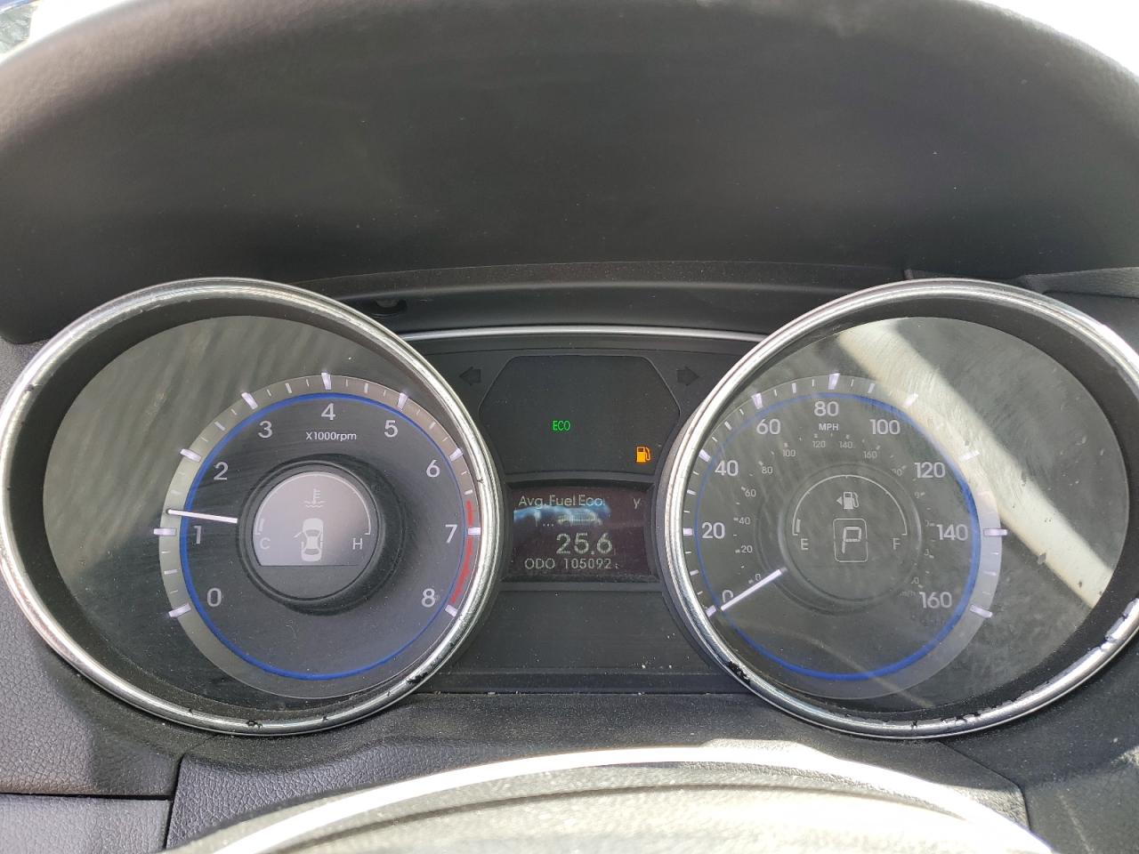 2013 Hyundai Sonata - Image 9