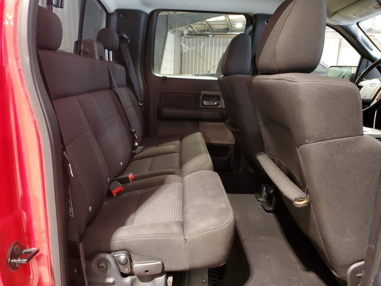 2004 Ford F-150 - Image 10