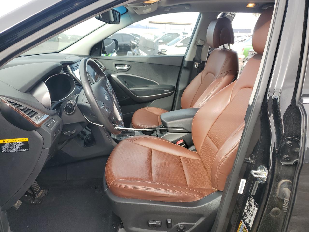 2015 Hyundai Santa Fe - Image 7