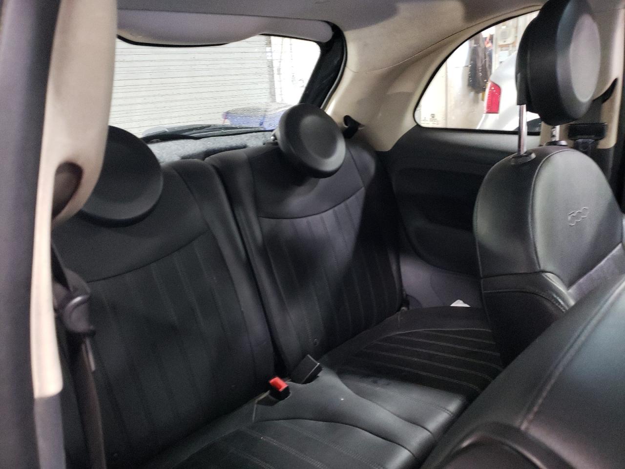 2017 Fiat 500 Lounge VIN: 3C3CFFCR6HT694379 Lot: 48984215