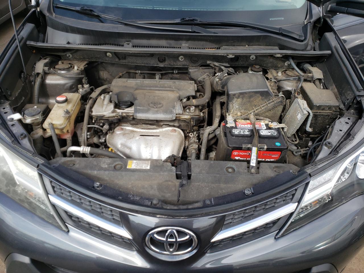 2015 Toyota RAV 4 - Image 11