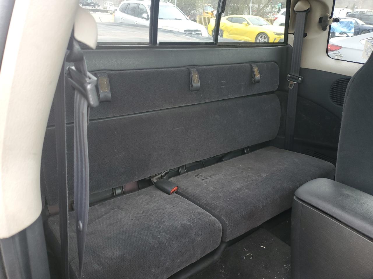 2002 Dodge Dakota Base VIN: 1B7GG12X82S671787 Lot: 50961705