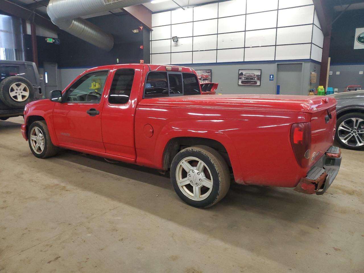 2005 Chevrolet Colorado - Image 2