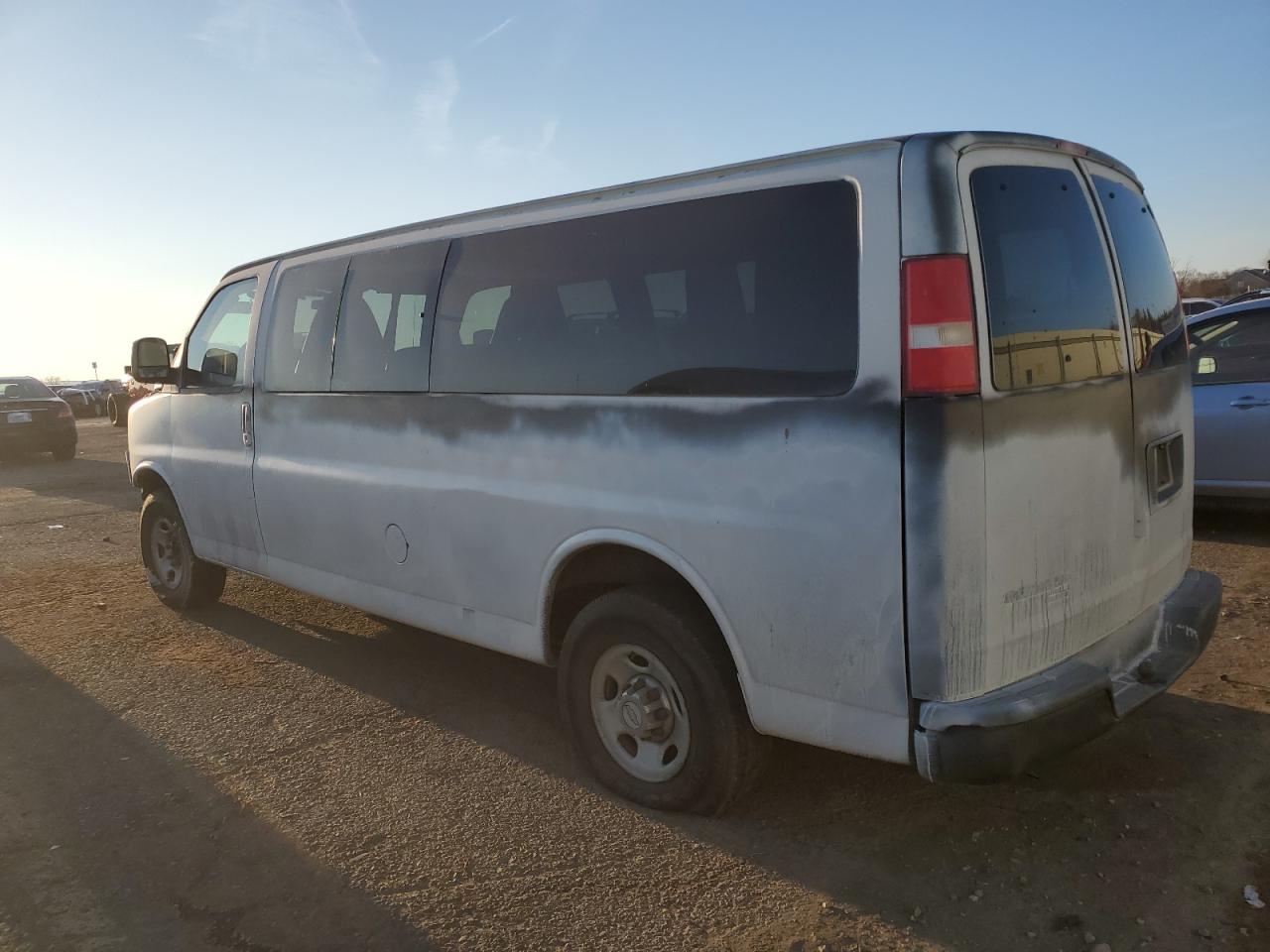 2012 Chevrolet Express - Image 2