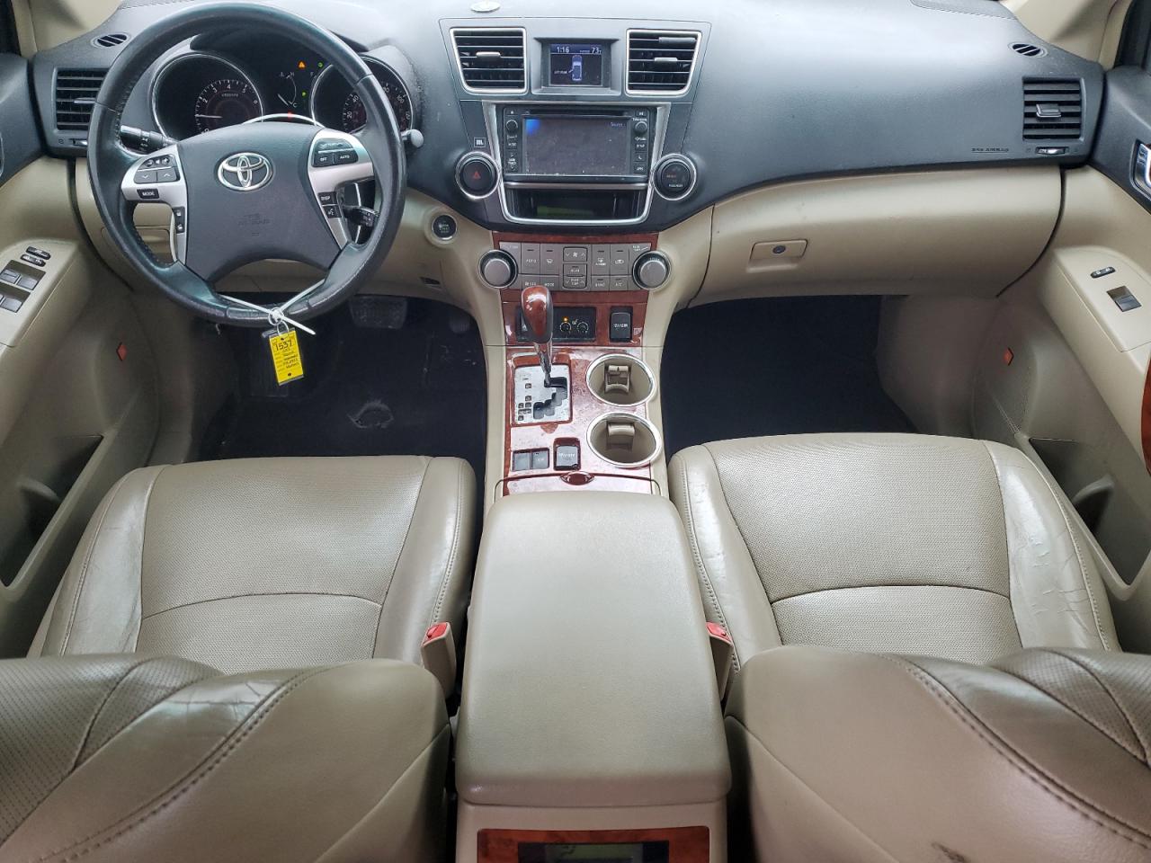 2013 Toyota Highlander - Image 8